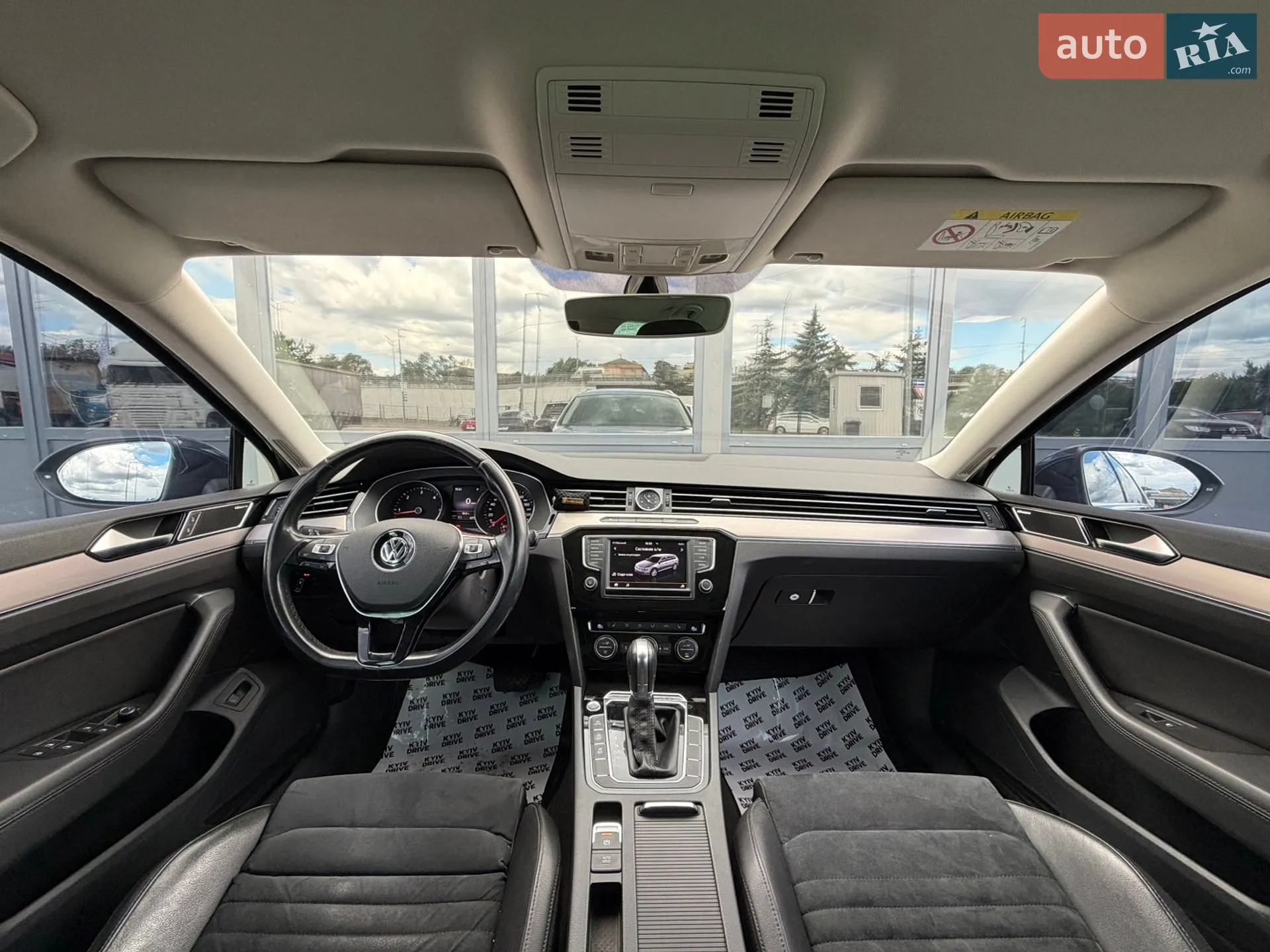 2015 Volkswagen Passat - мініатюра 32