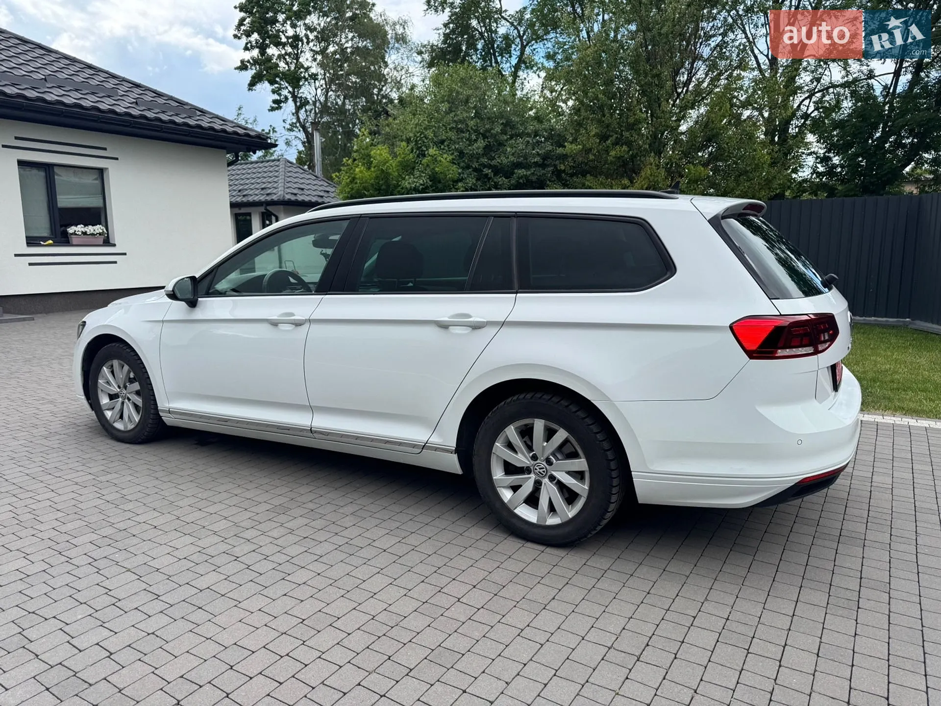 2020 Volkswagen Passat - мініатюра 11