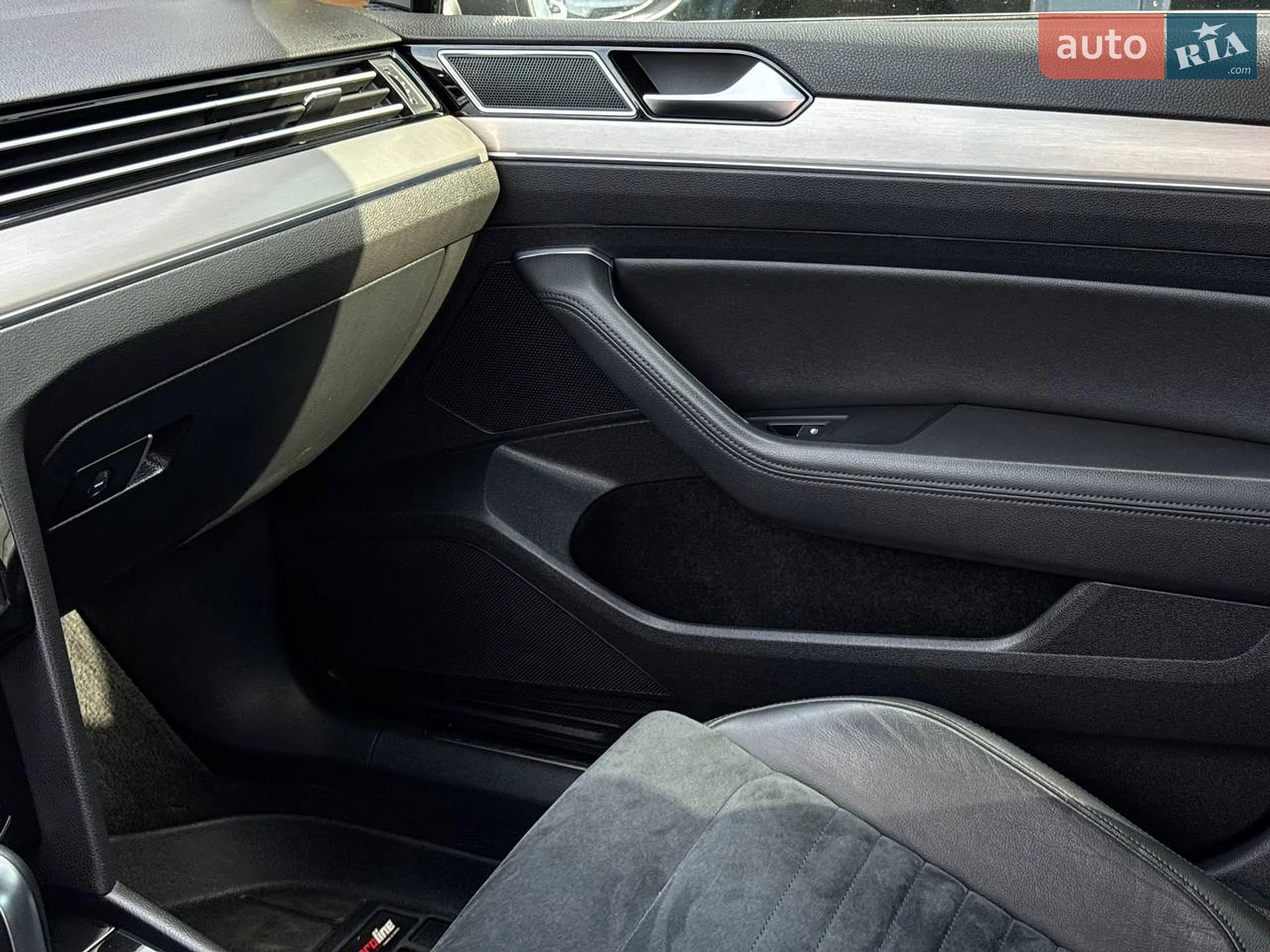 2016 Volkswagen Passat - мініатюра 50