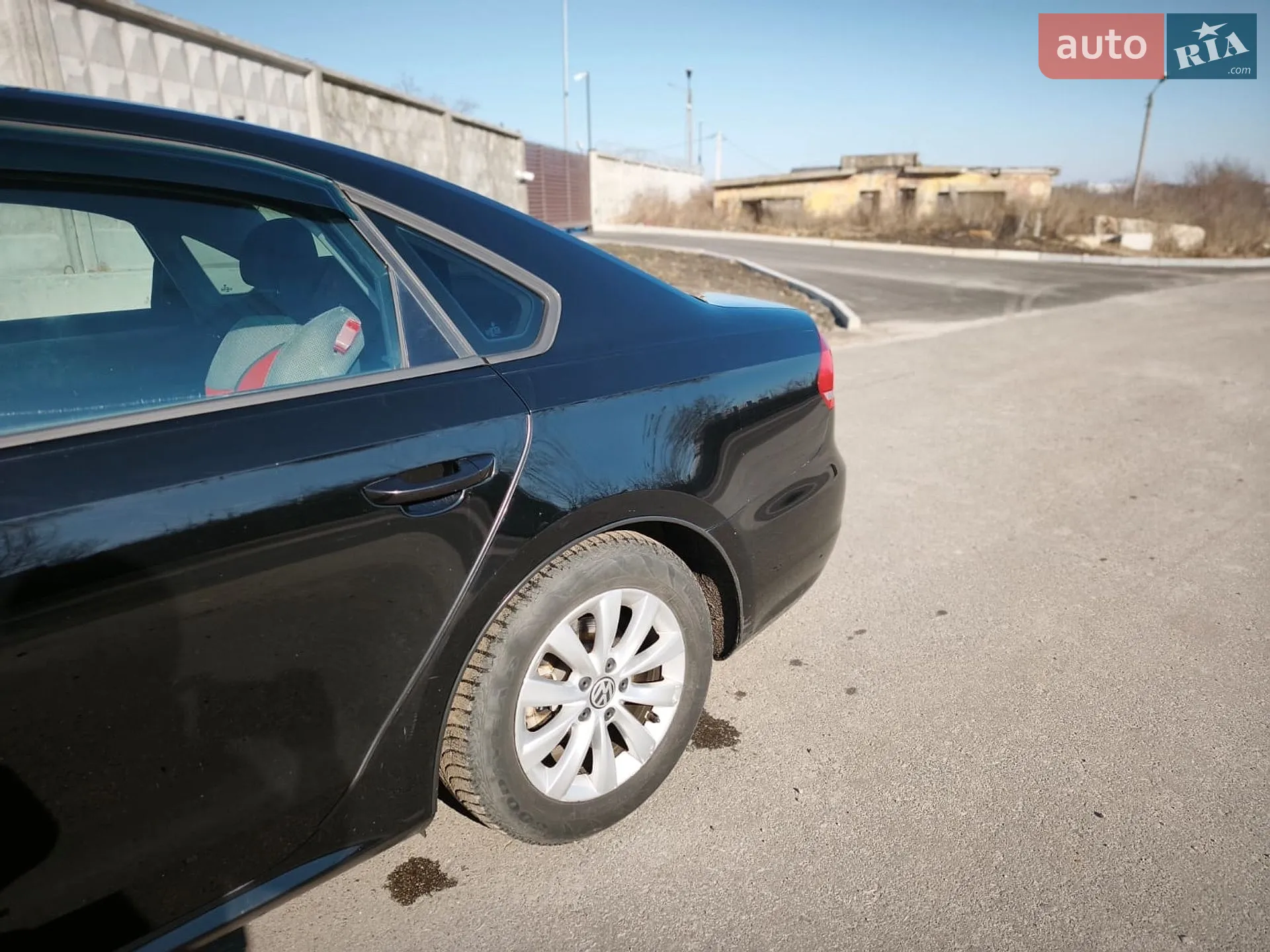 2013 Volkswagen Passat - мініатюра 9