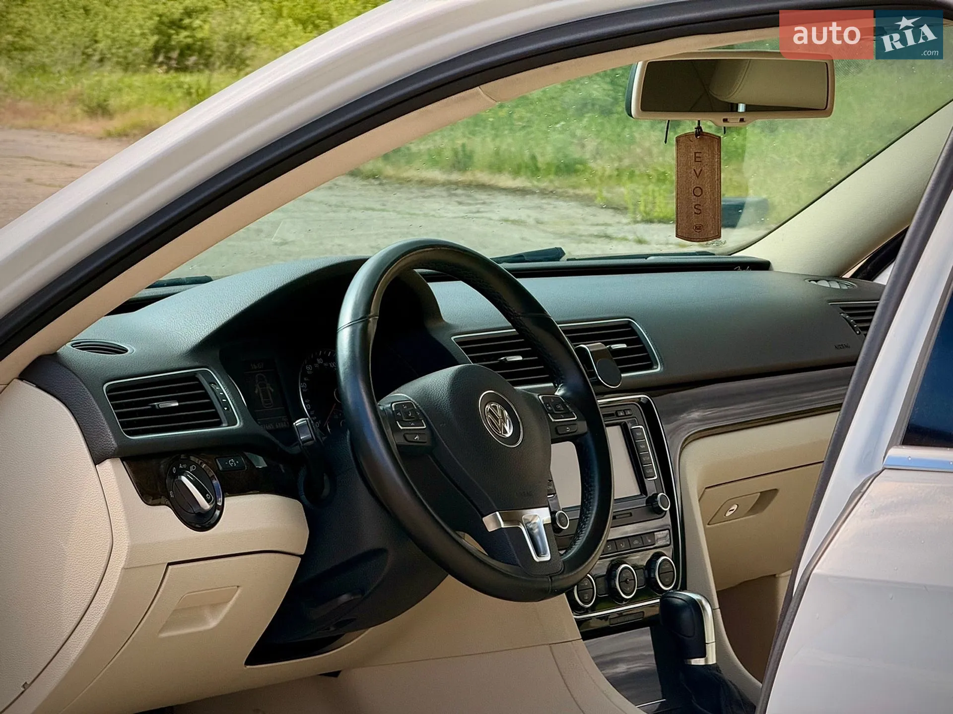 2014 Volkswagen Passat - мініатюра 10