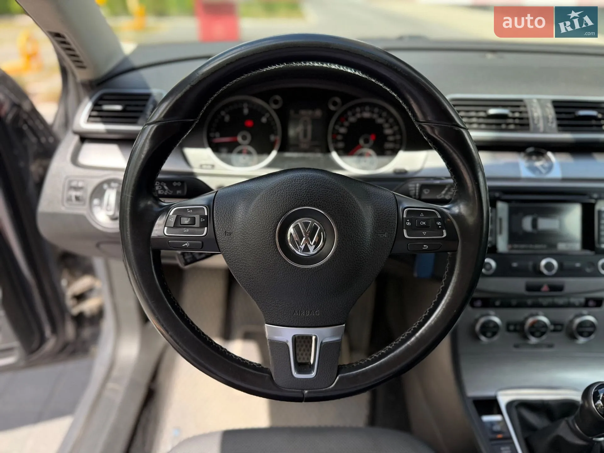 2013 Volkswagen Passat - мініатюра 24