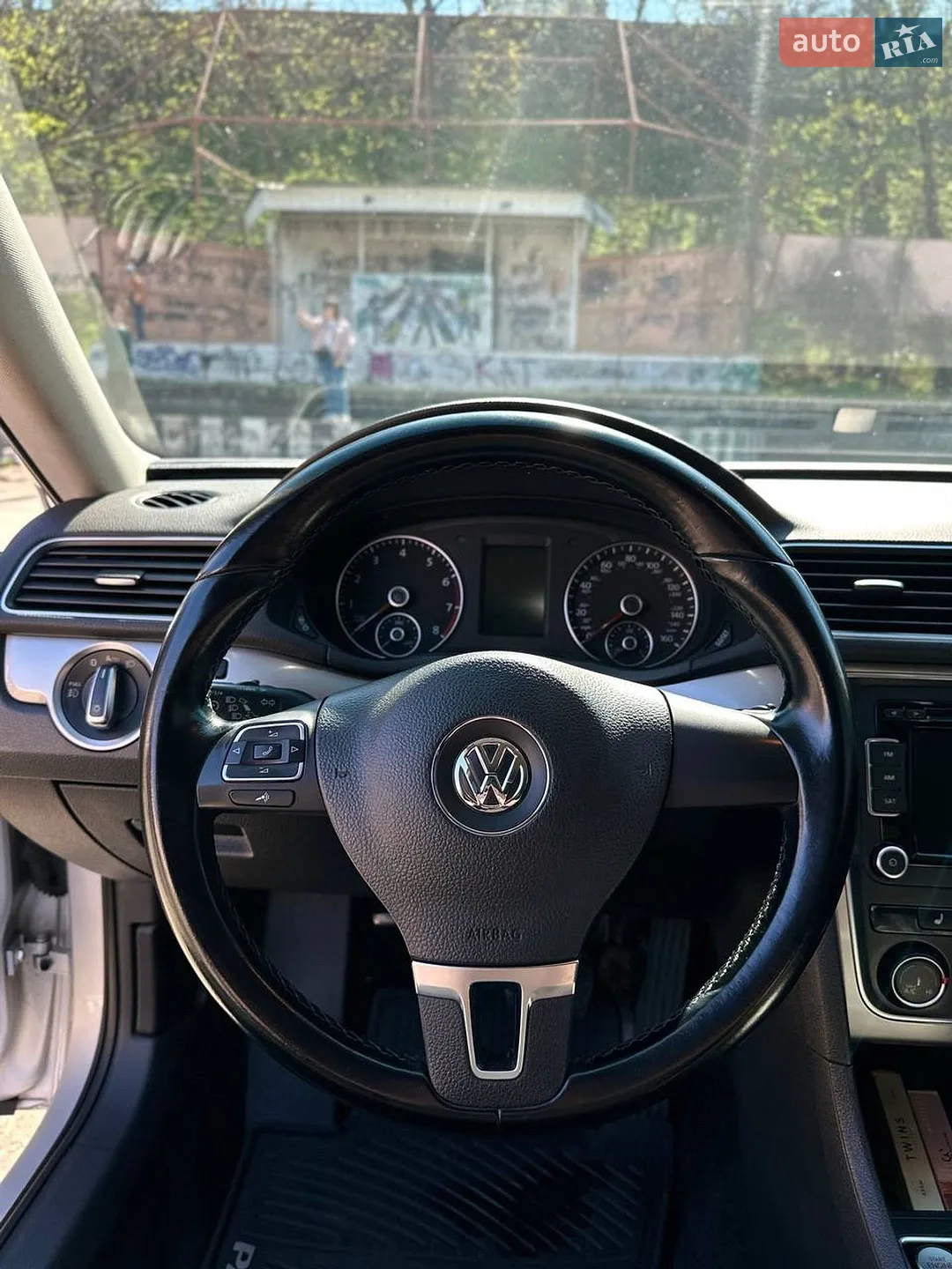 2015 Volkswagen Passat - мініатюра 25