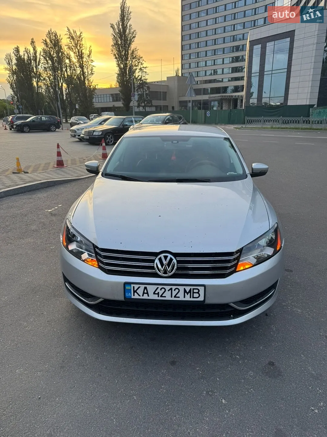 2012 Volkswagen Passat - мініатюра 2