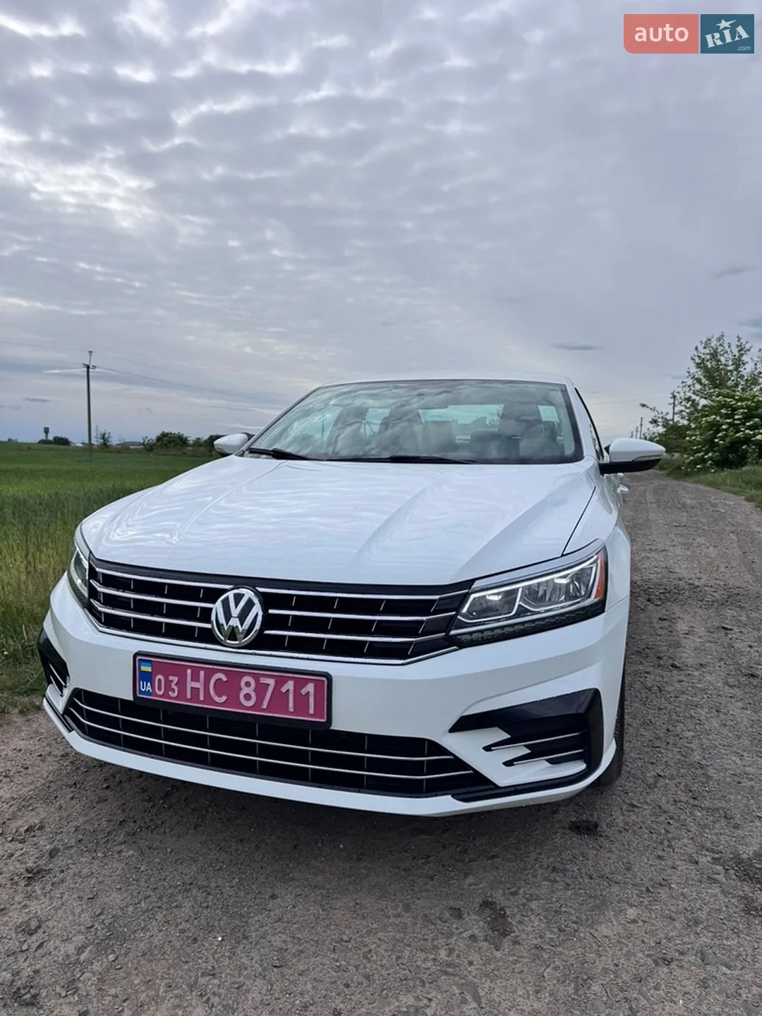 2016 Volkswagen Passat - мініатюра 2