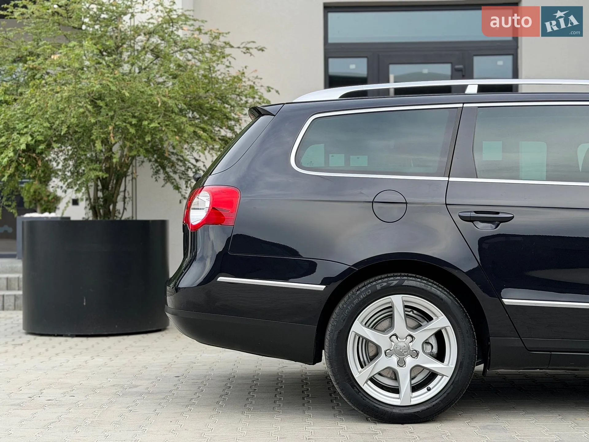 2010 Volkswagen Passat - мініатюра 37
