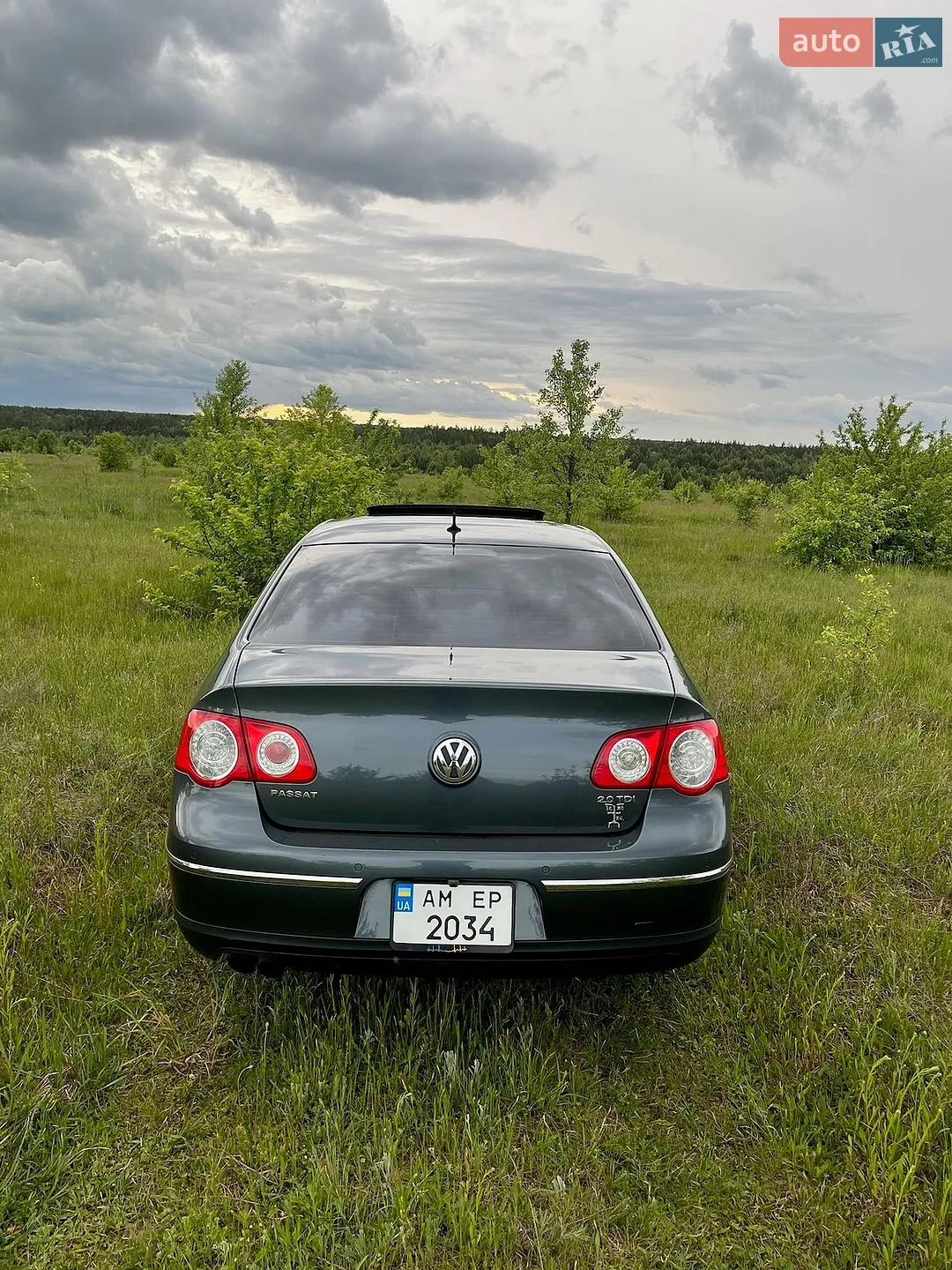 2010 Volkswagen Passat - мініатюра 29
