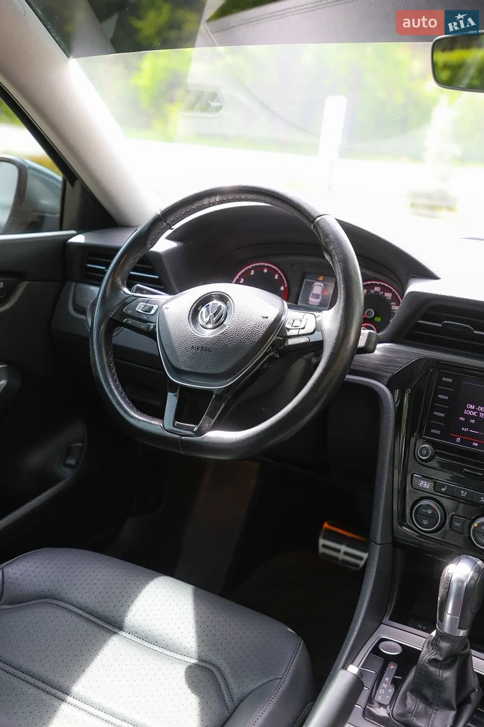 2019 Volkswagen Passat - мініатюра 13