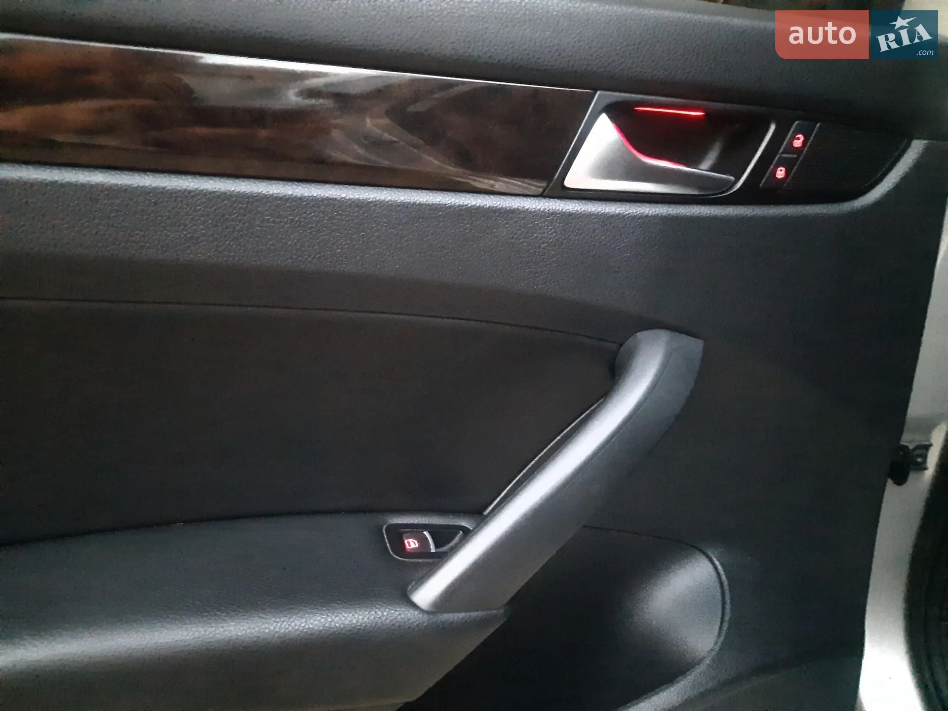 2013 Volkswagen Passat - мініатюра 36