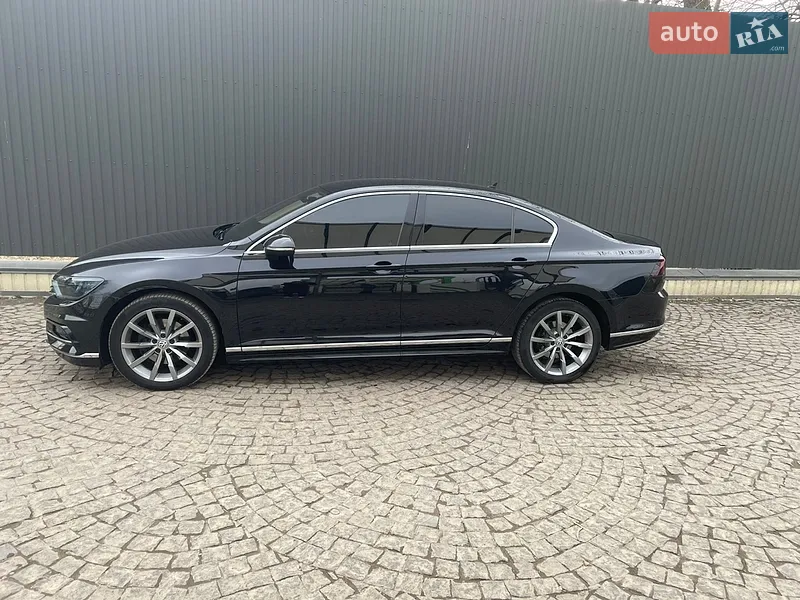 Volkswagen Passat 2017 VIN WVWZZZ3CZHE166845 фото оголошення 4 з 44