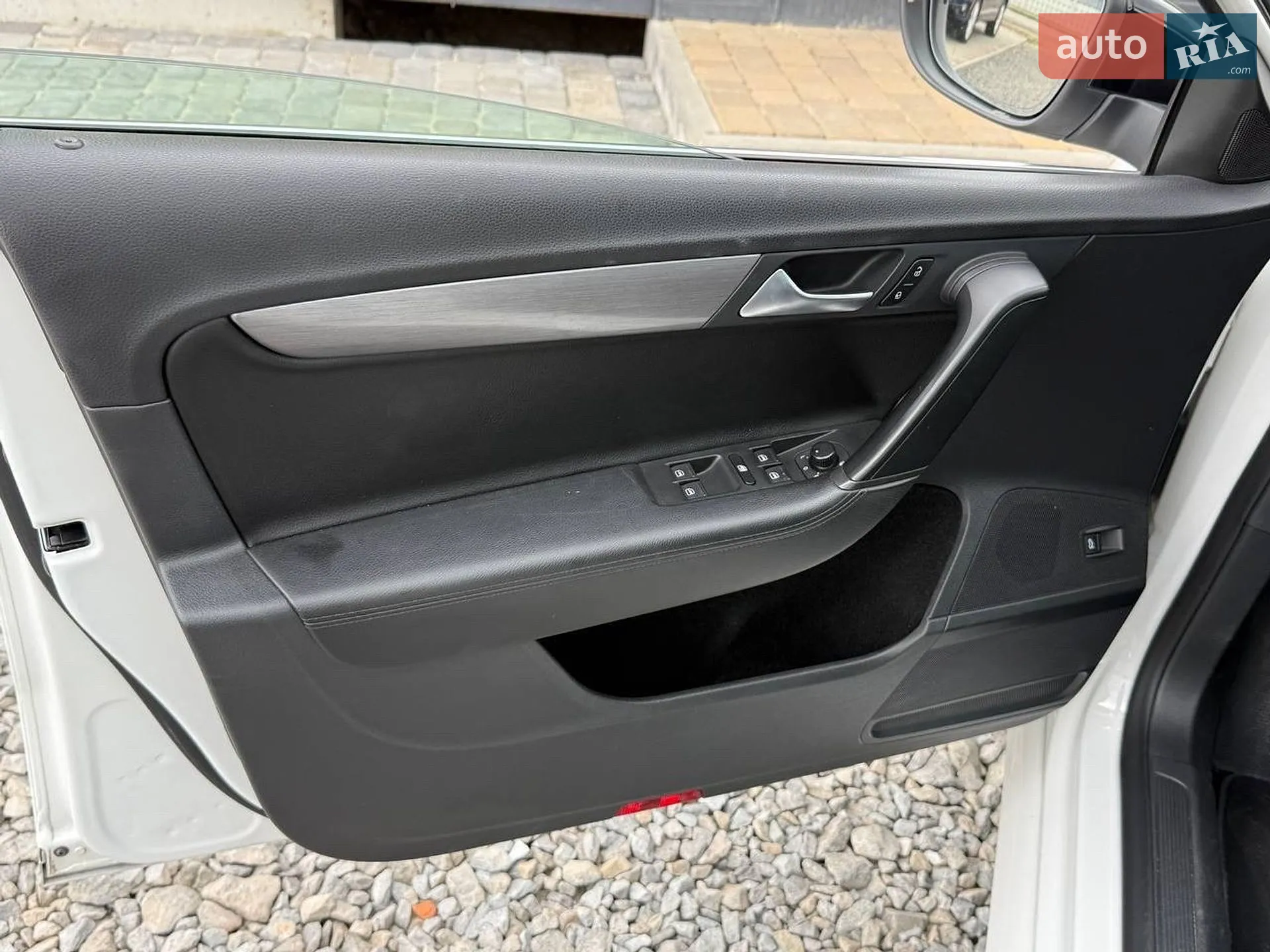 2013 Volkswagen Passat - мініатюра 47