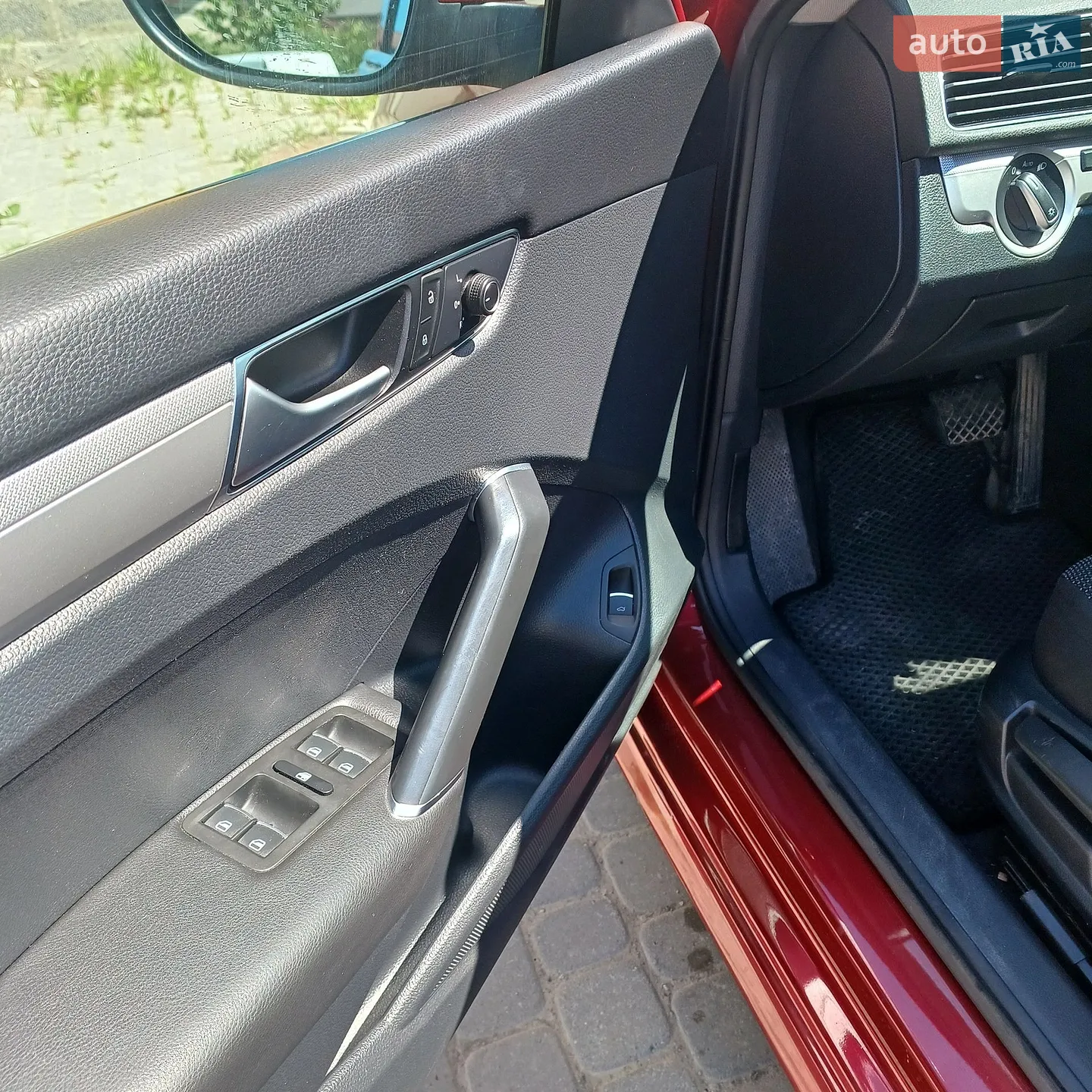 2016 Volkswagen Passat - мініатюра 9