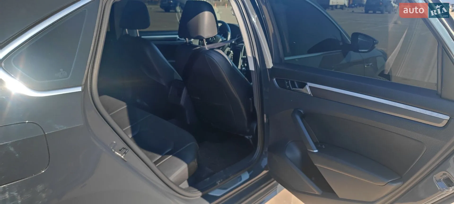 2016 Volkswagen Passat - мініатюра 6
