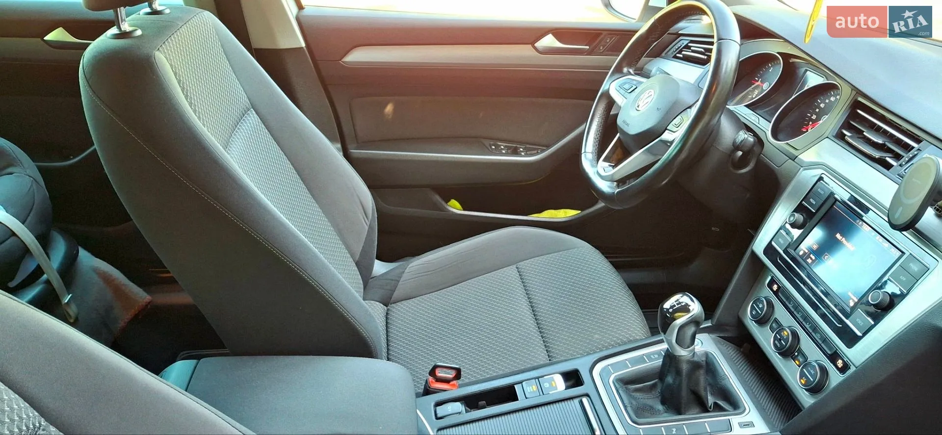 2019 Volkswagen Passat - мініатюра 36