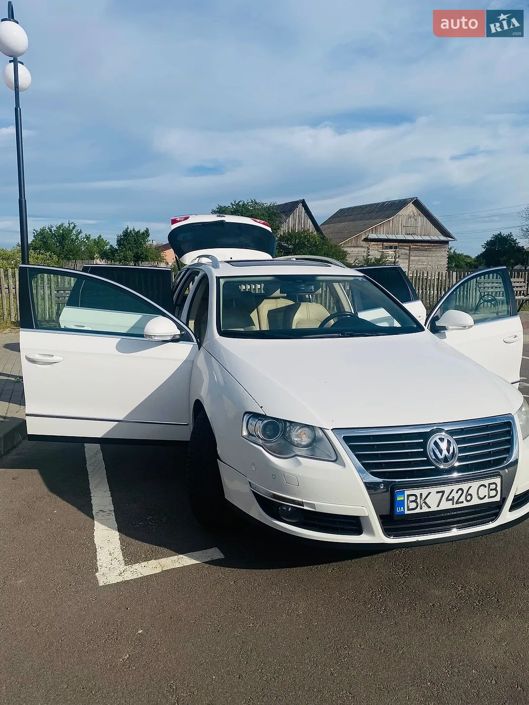 2010 Volkswagen Passat - мініатюра 8