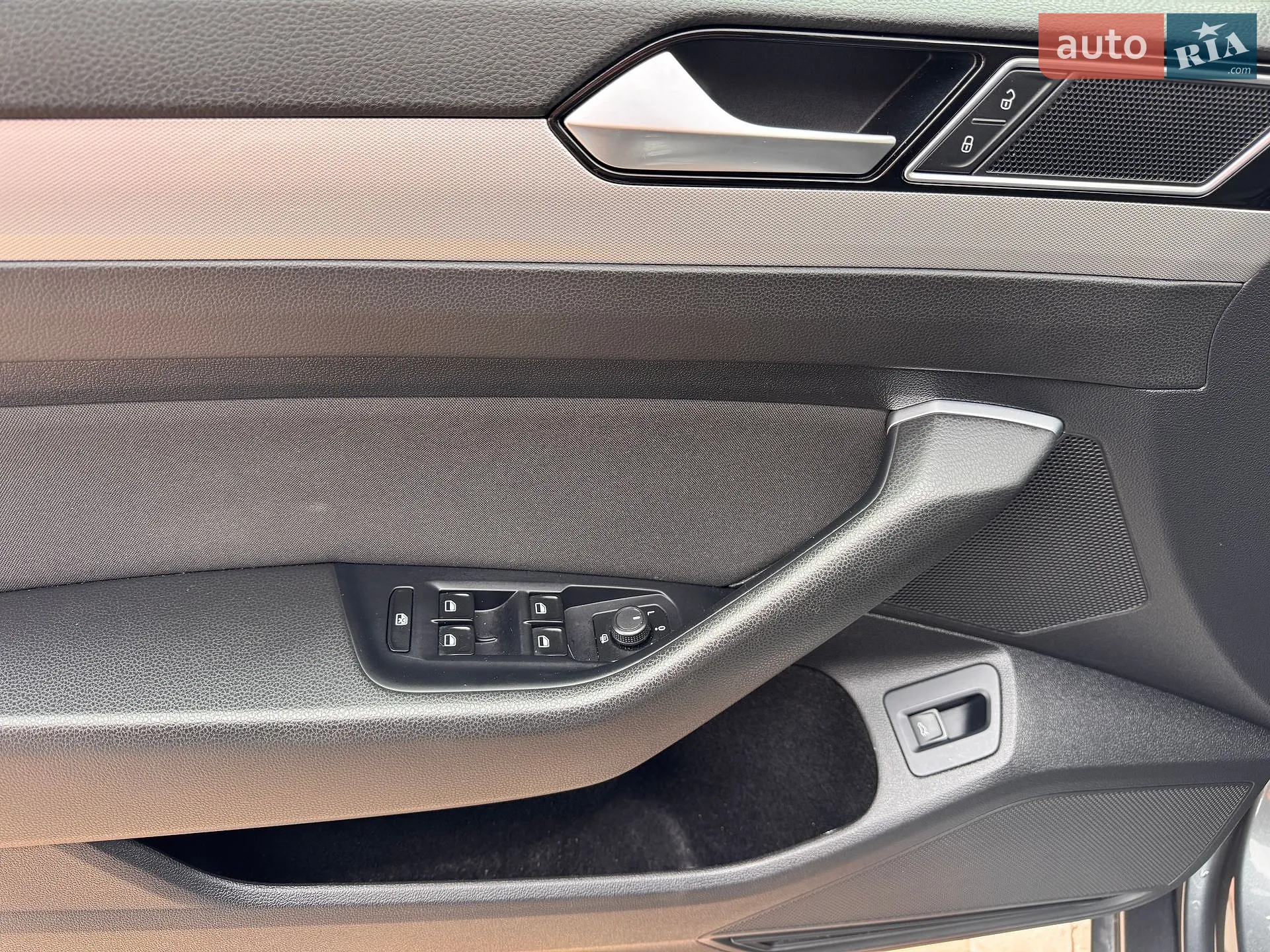 2015 Volkswagen Passat - мініатюра 14