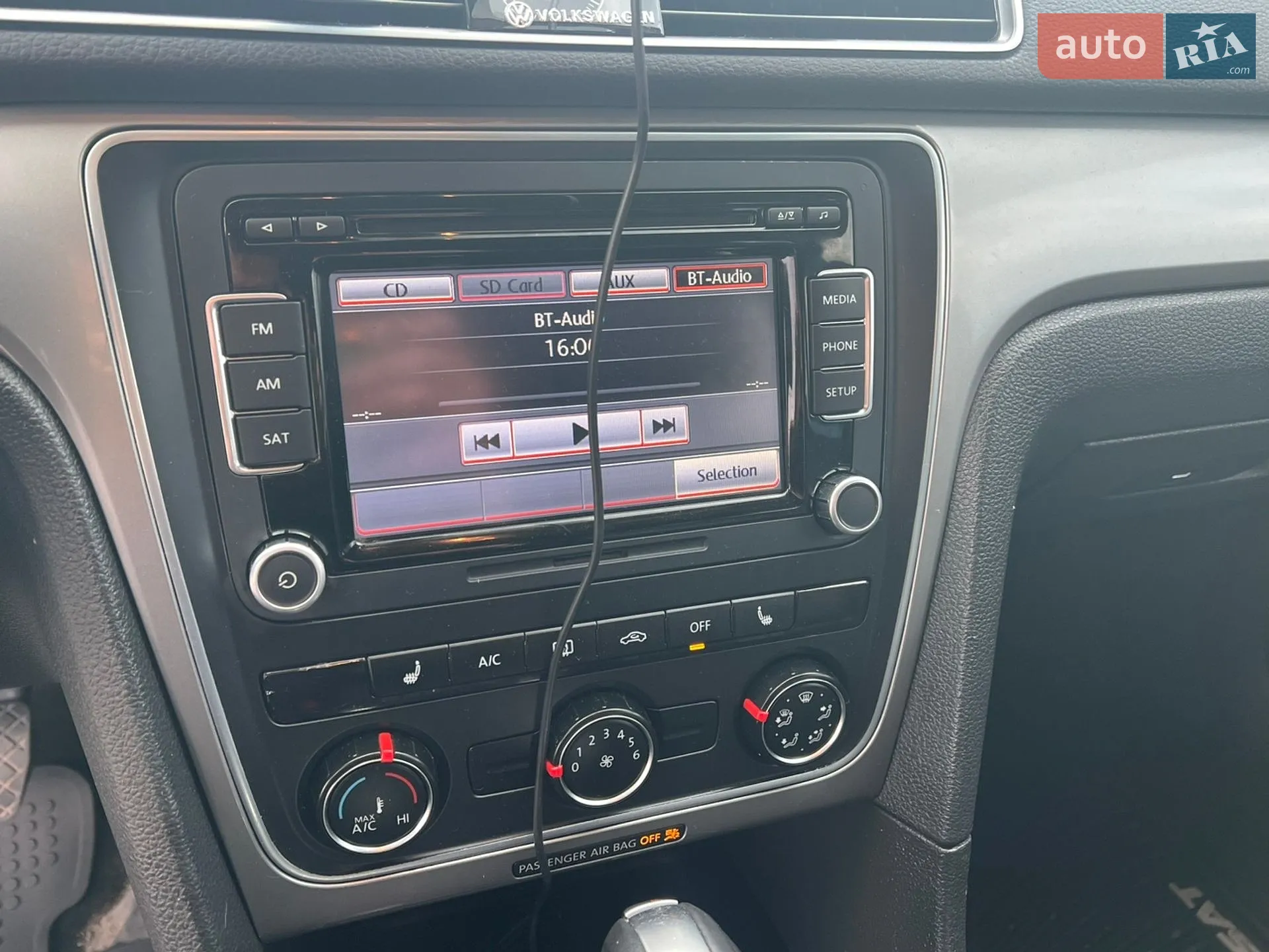 2015 Volkswagen Passat - мініатюра 39