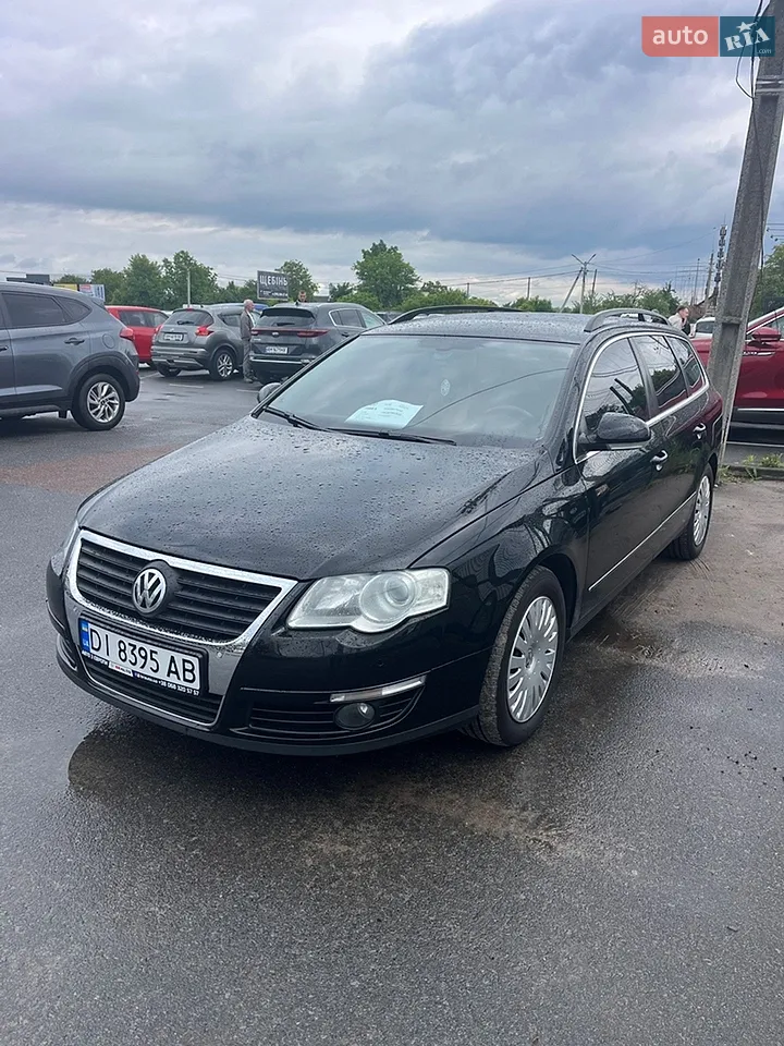 2010 Volkswagen Passat - мініатюра 11