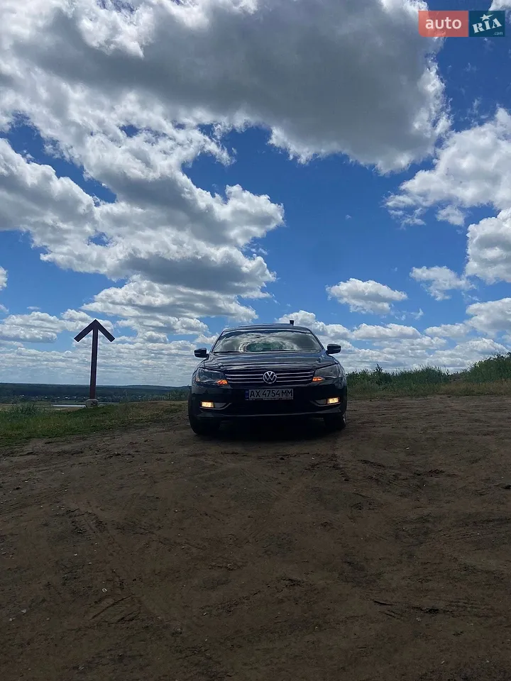 2015 Volkswagen Passat - мініатюра 11