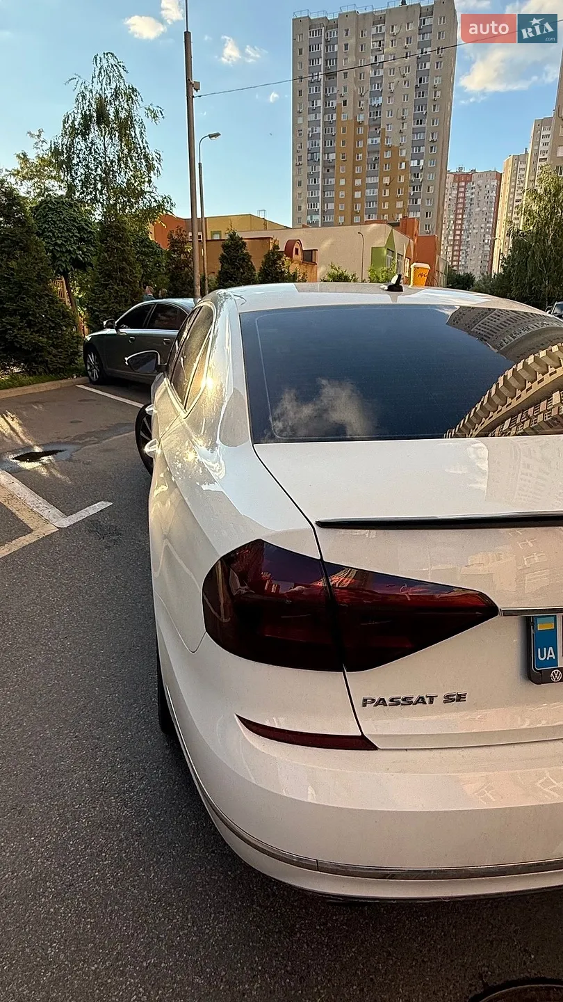 2016 Volkswagen Passat - мініатюра 30
