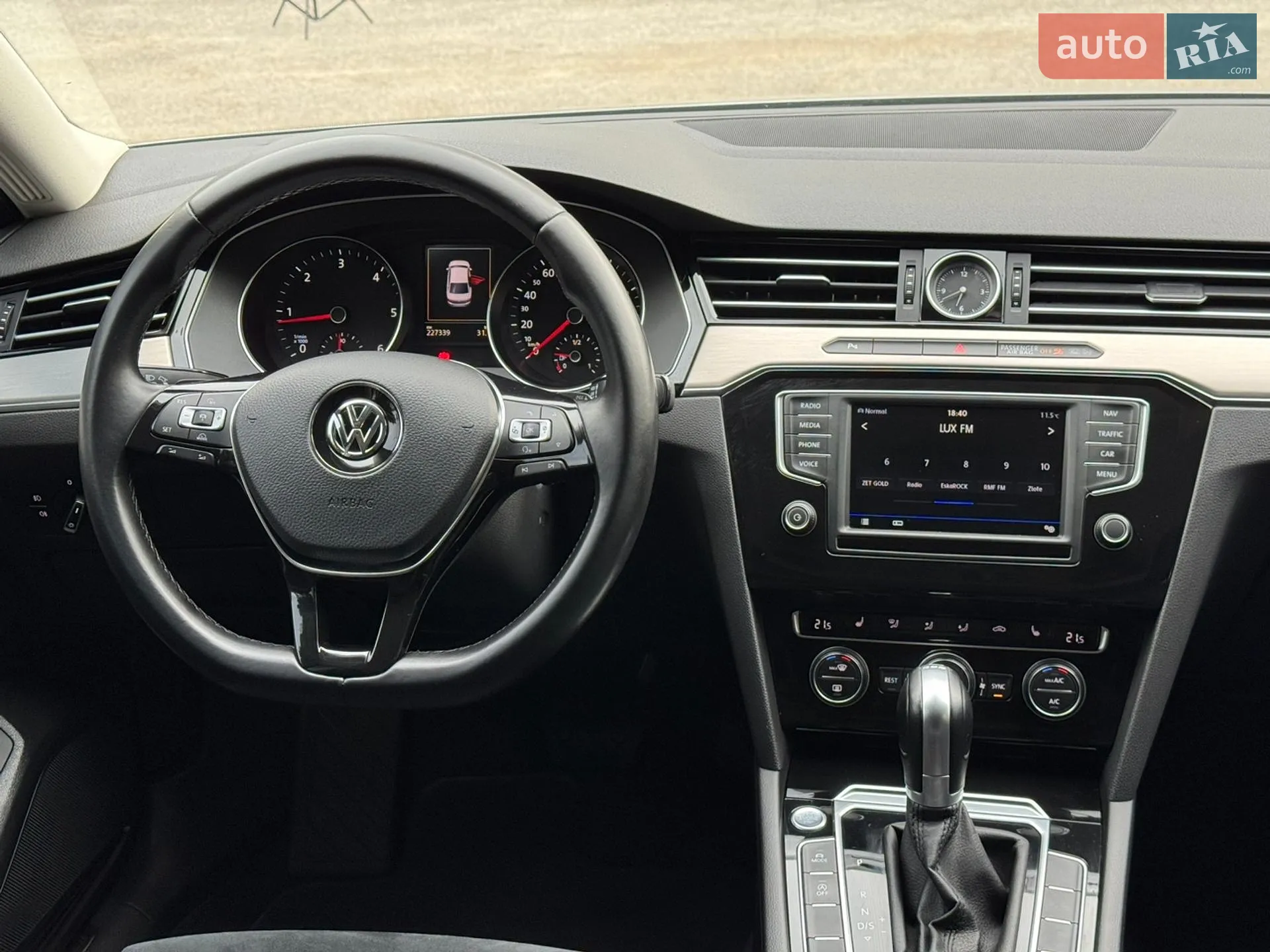 2017 Volkswagen Passat - мініатюра 60