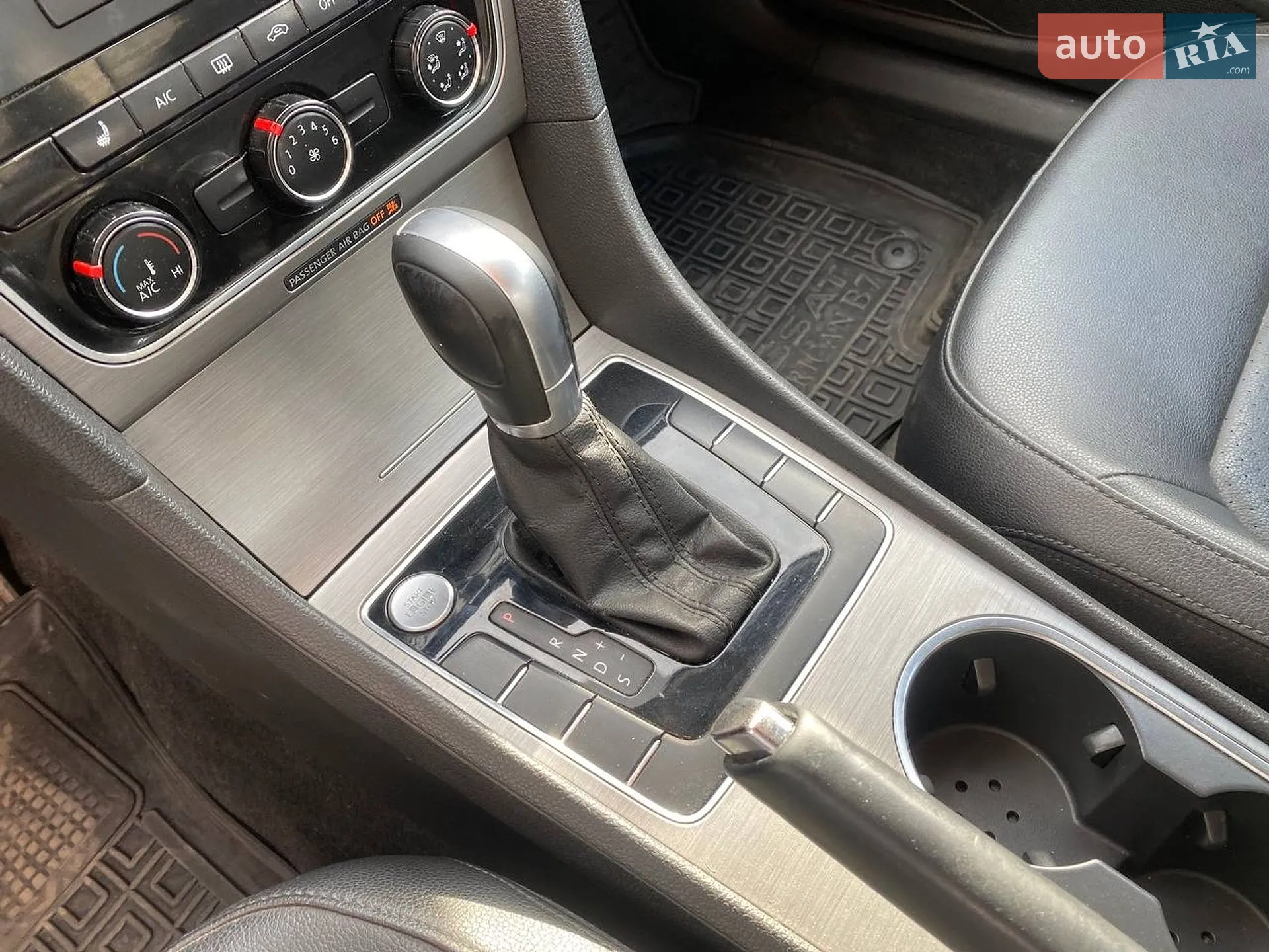 2014 Volkswagen Passat - мініатюра 16