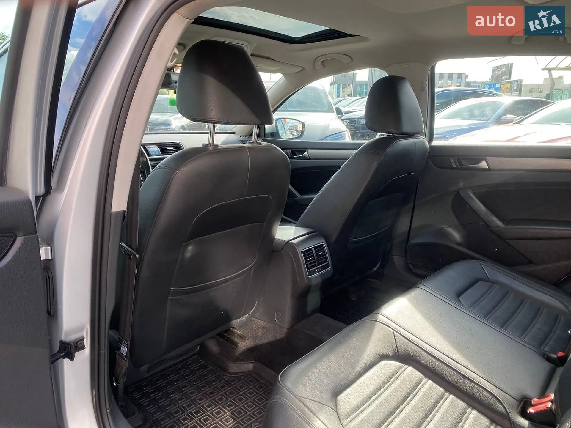 2014 Volkswagen Passat - мініатюра 20