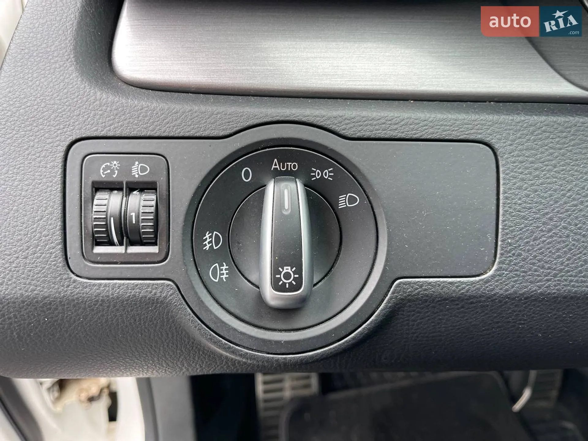 2011 Volkswagen Passat - мініатюра 17