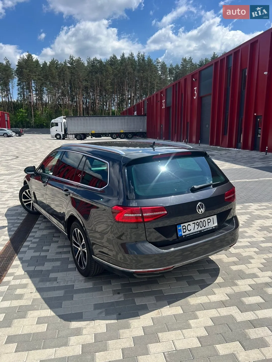 2019 Volkswagen Passat - мініатюра 8
