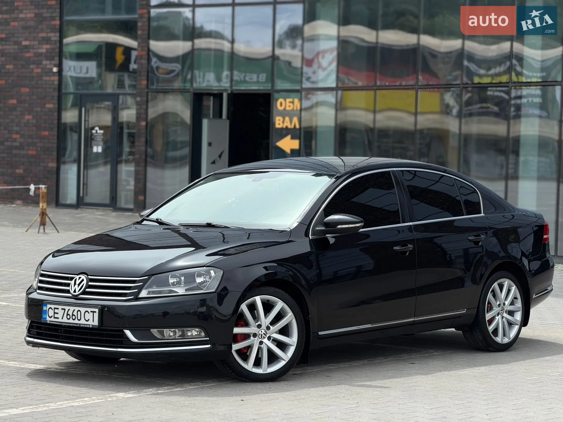 2011 Volkswagen Passat - мініатюра 2