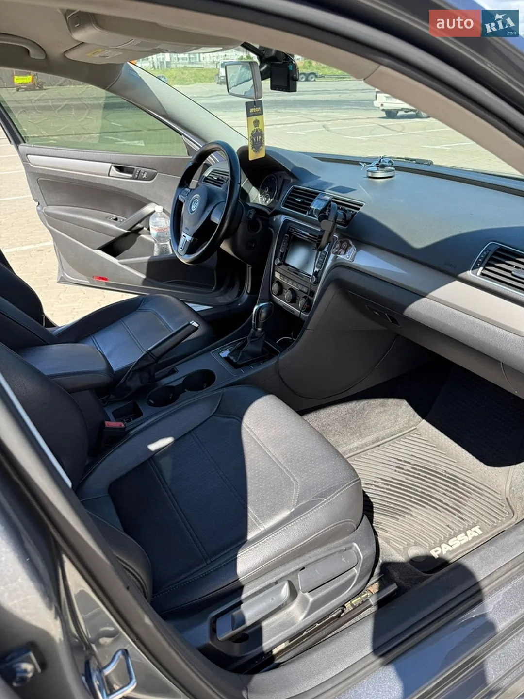 2015 Volkswagen Passat - мініатюра 9