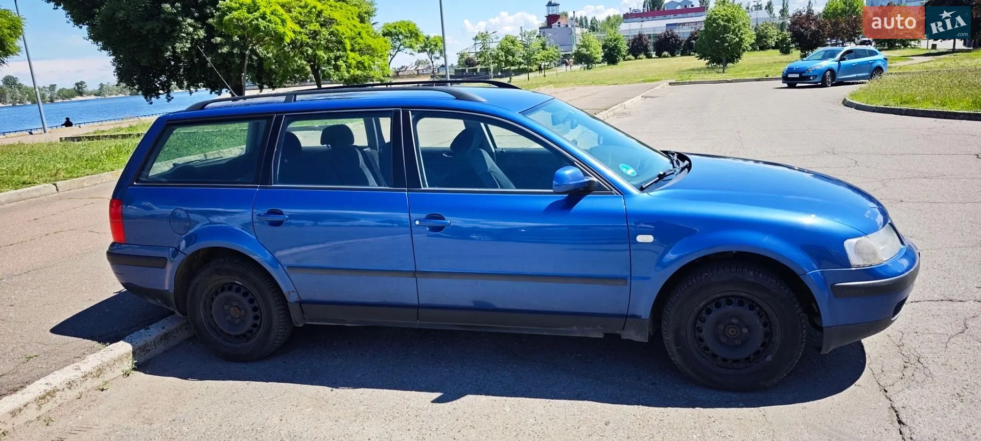 Volkswagen Passat 1998 VIN WVWZZZ3BZXE160498 фото оголошення 4 з 13