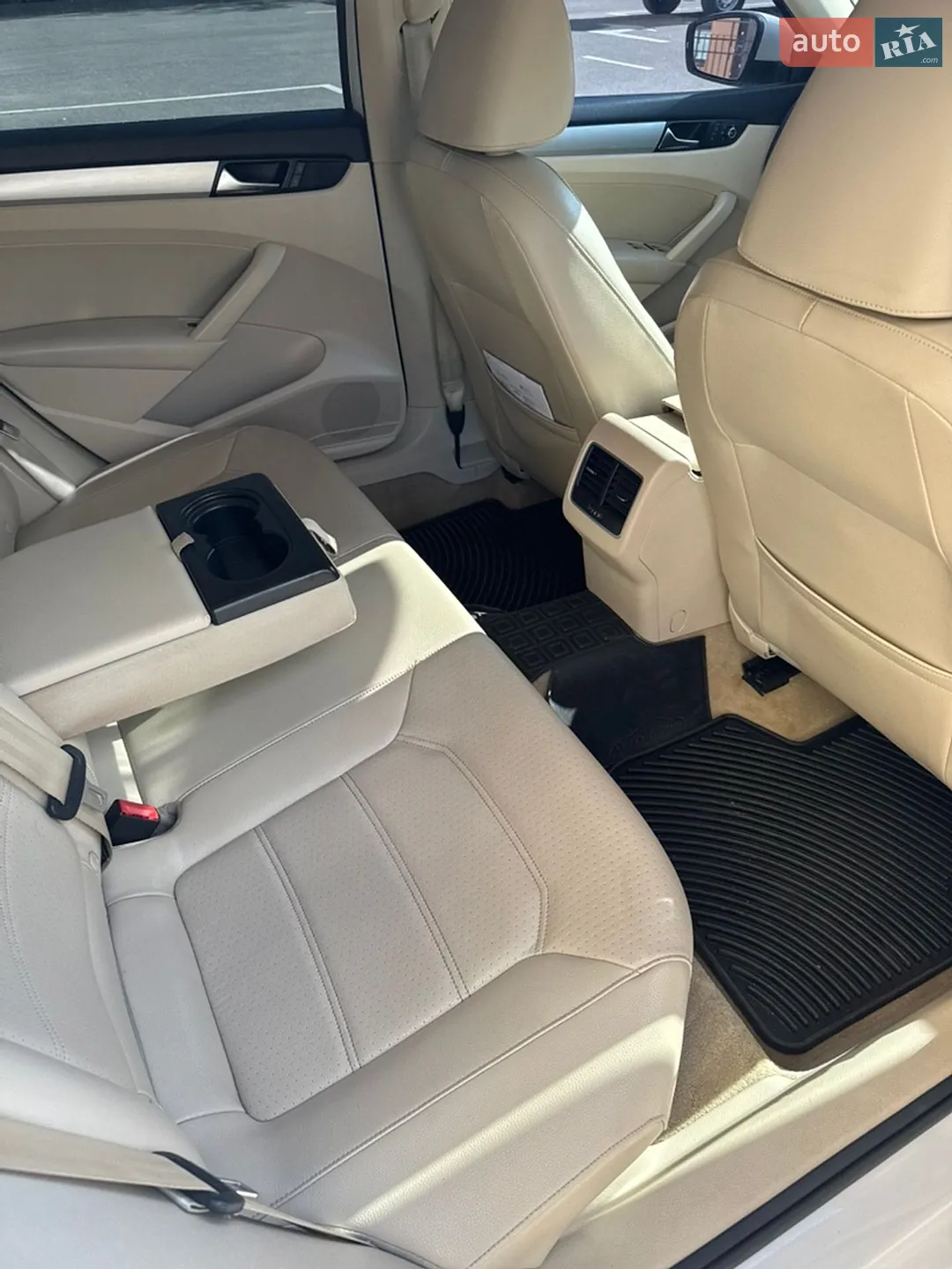 2012 Volkswagen Passat - мініатюра 20