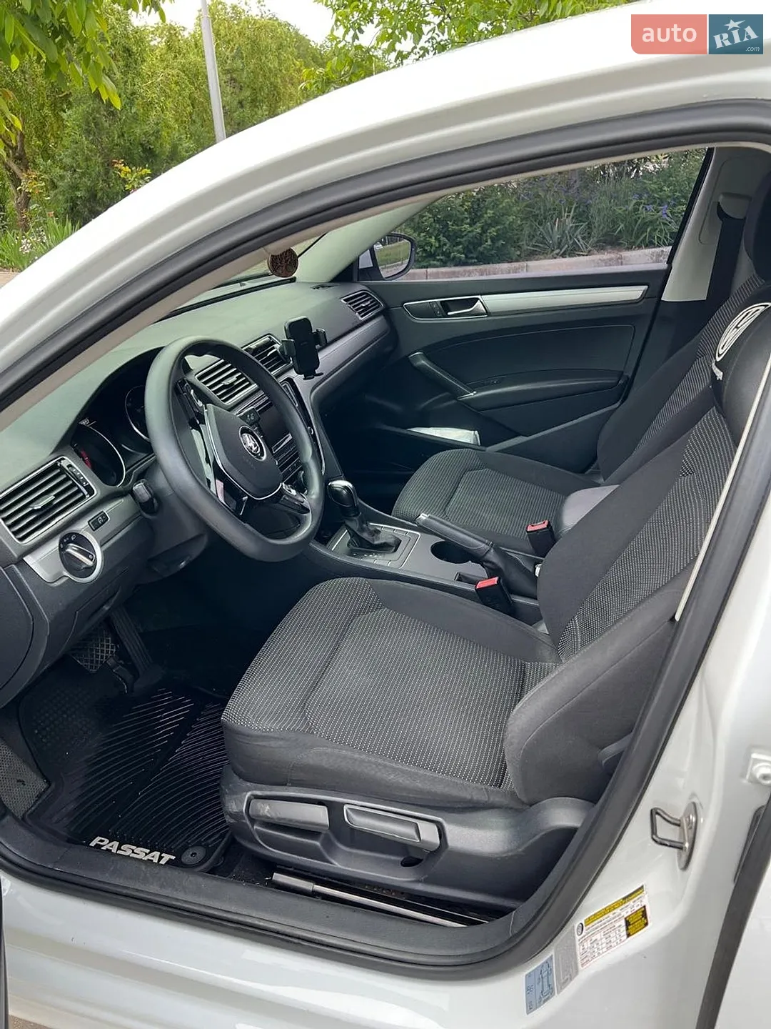 2016 Volkswagen Passat - мініатюра 14