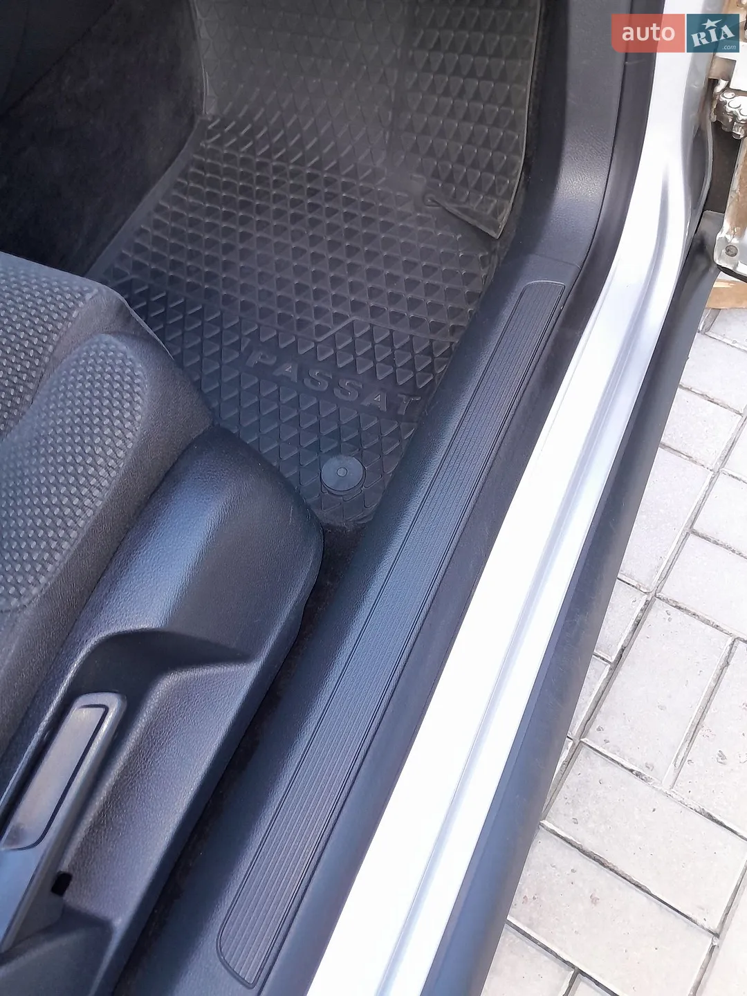 2010 Volkswagen Passat - мініатюра 17
