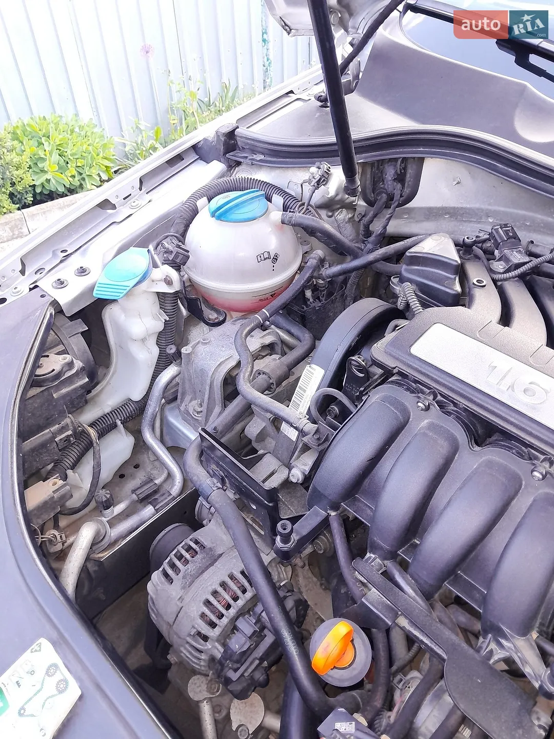 2010 Volkswagen Passat - мініатюра 28