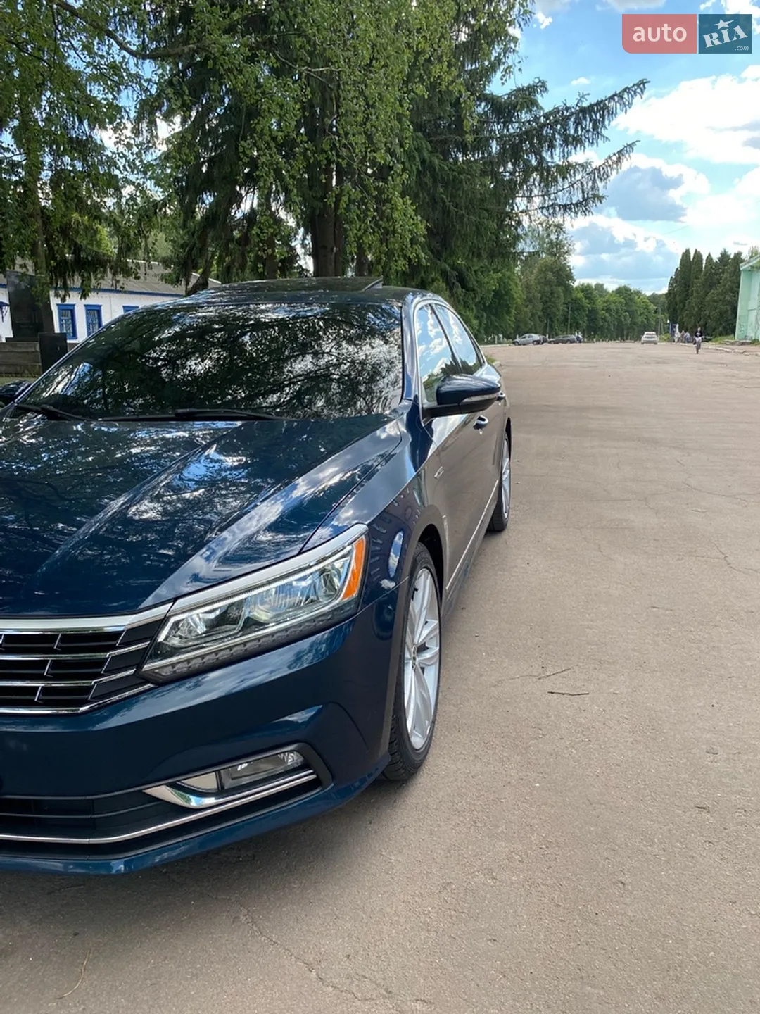 2017 Volkswagen Passat - мініатюра 2