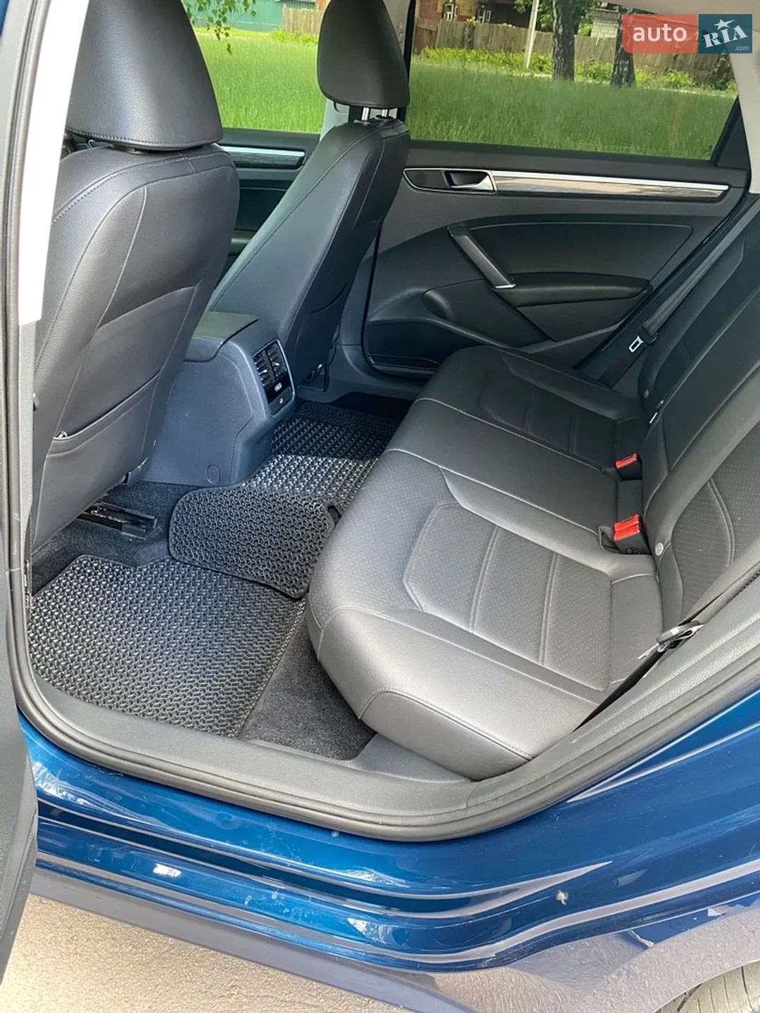 2017 Volkswagen Passat - мініатюра 16