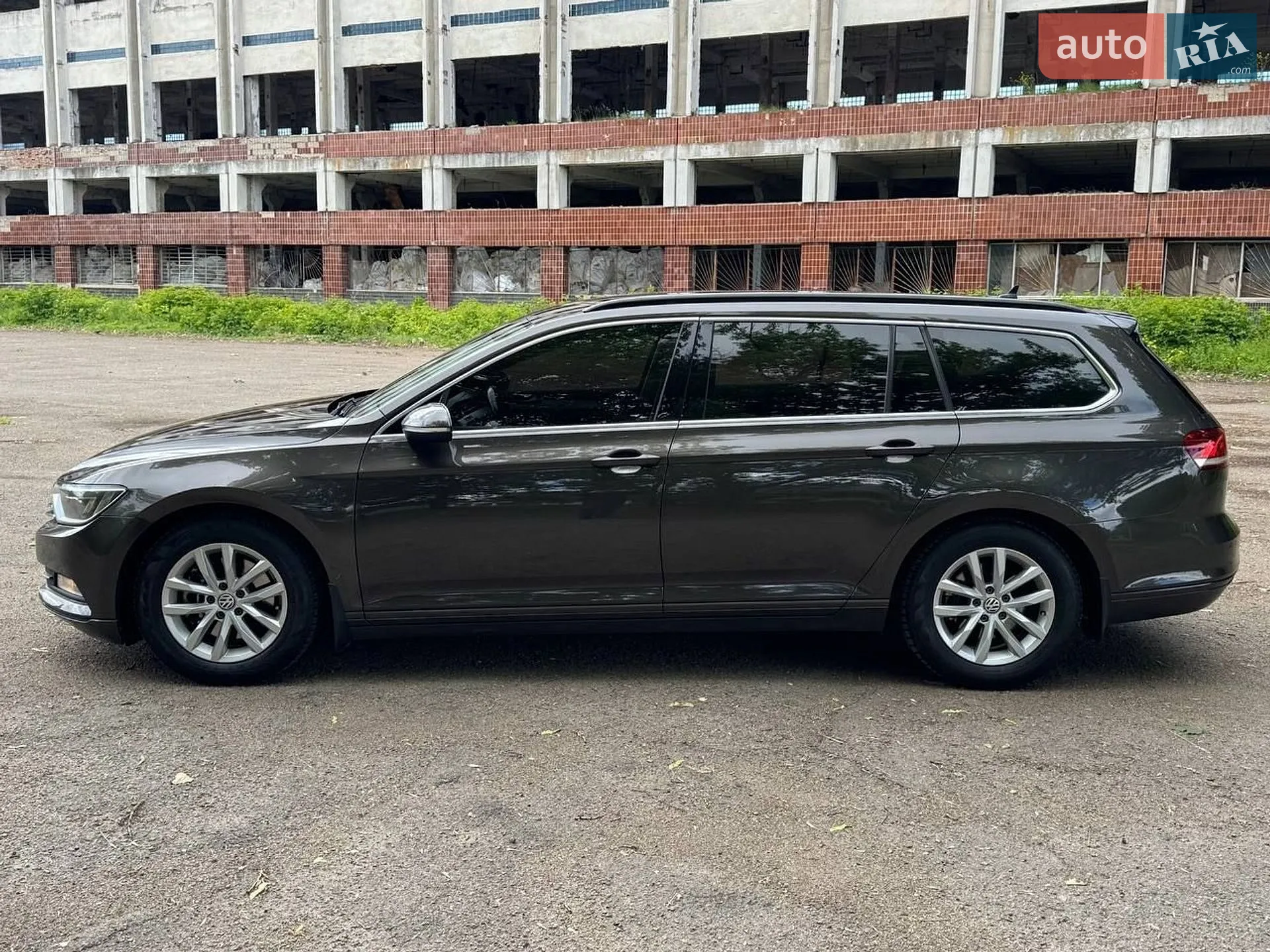 2016 Volkswagen Passat - мініатюра 14