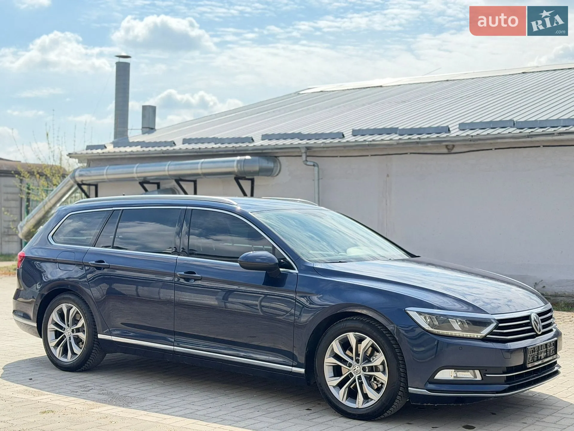 2015 Volkswagen Passat - мініатюра 15