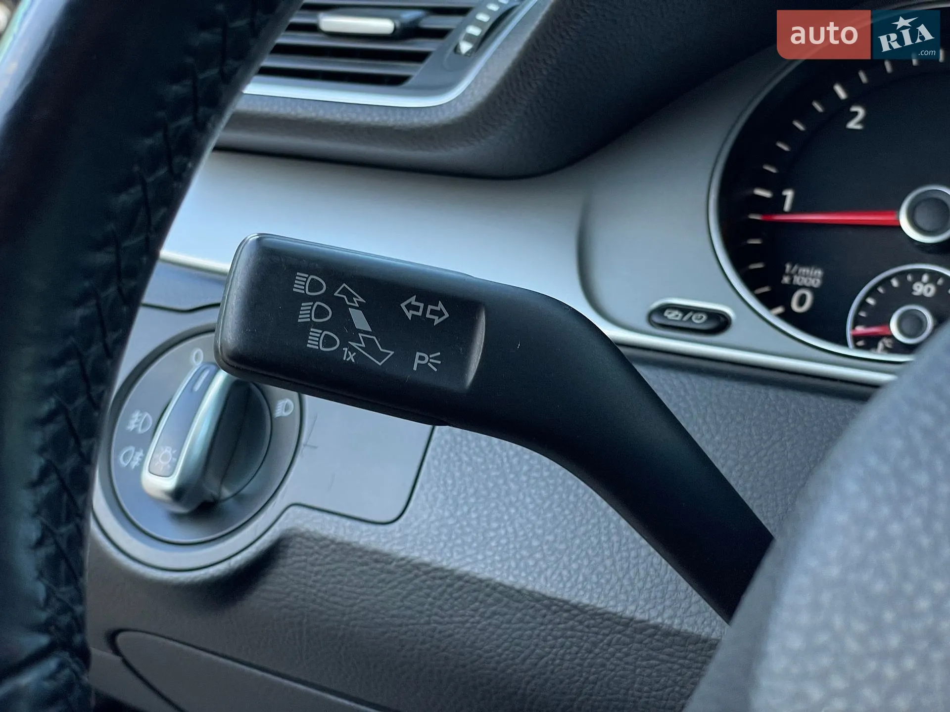 2013 Volkswagen Passat - мініатюра 48