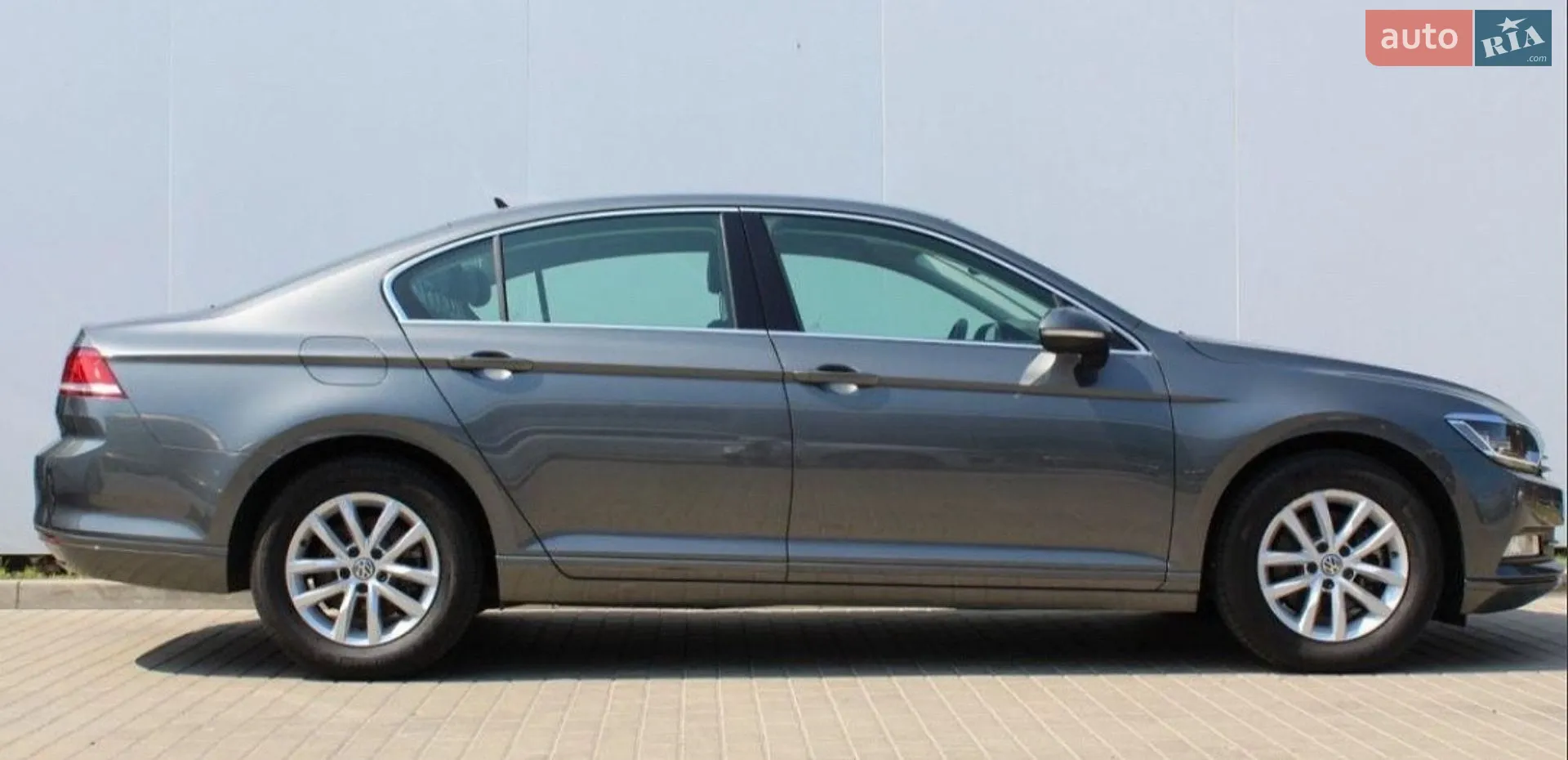2017 Volkswagen Passat - мініатюра 4