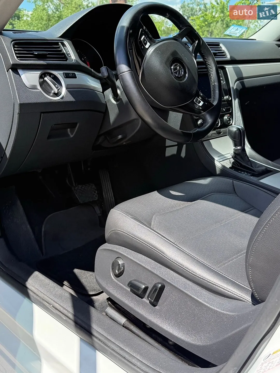 2018 Volkswagen Passat - мініатюра 23