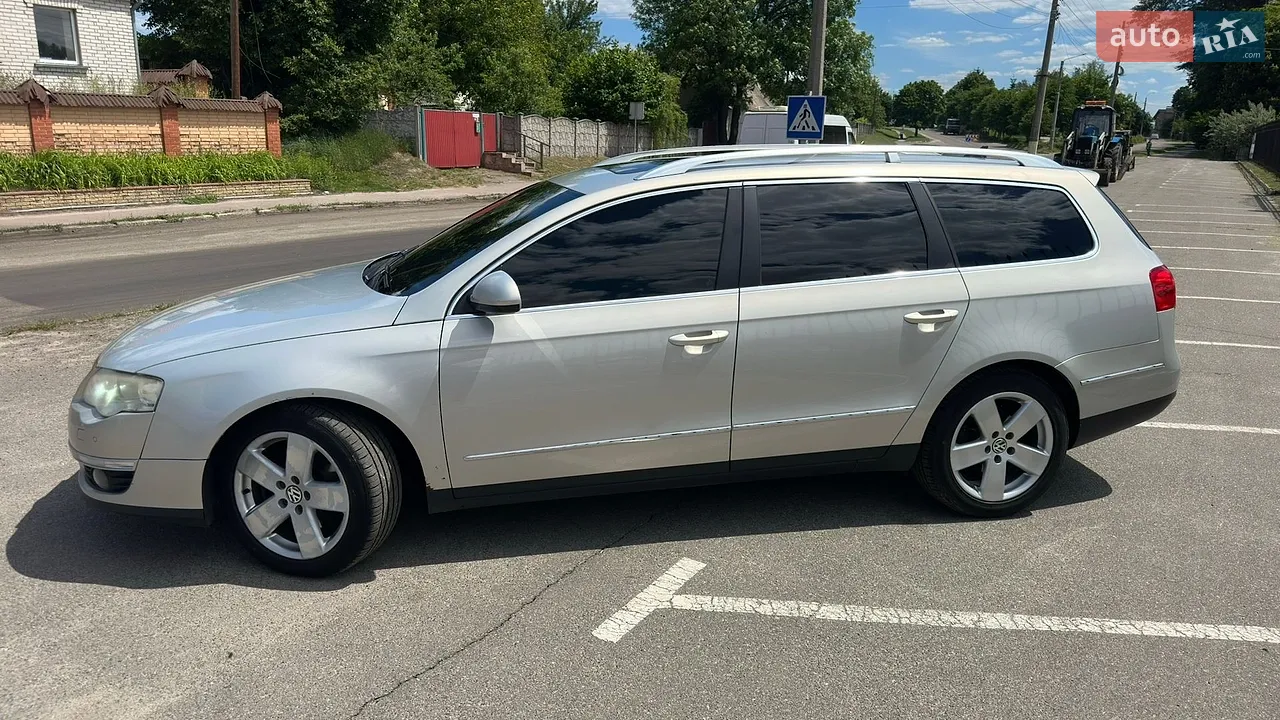 2010 Volkswagen Passat - мініатюра 19