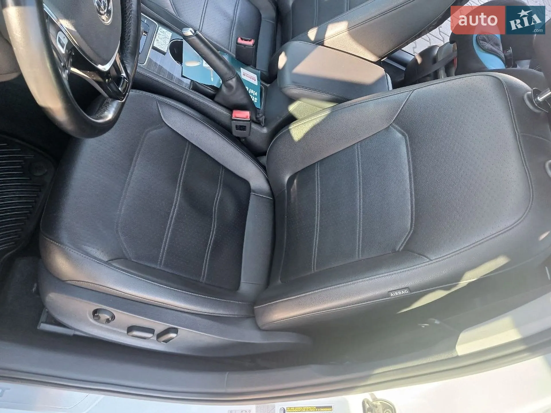 2016 Volkswagen Passat - мініатюра 42