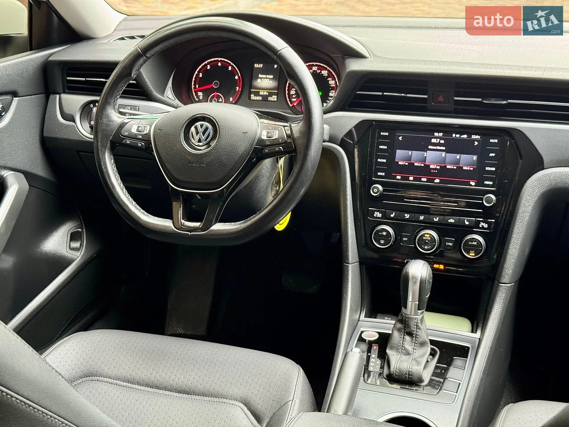 2020 Volkswagen Passat - мініатюра 38