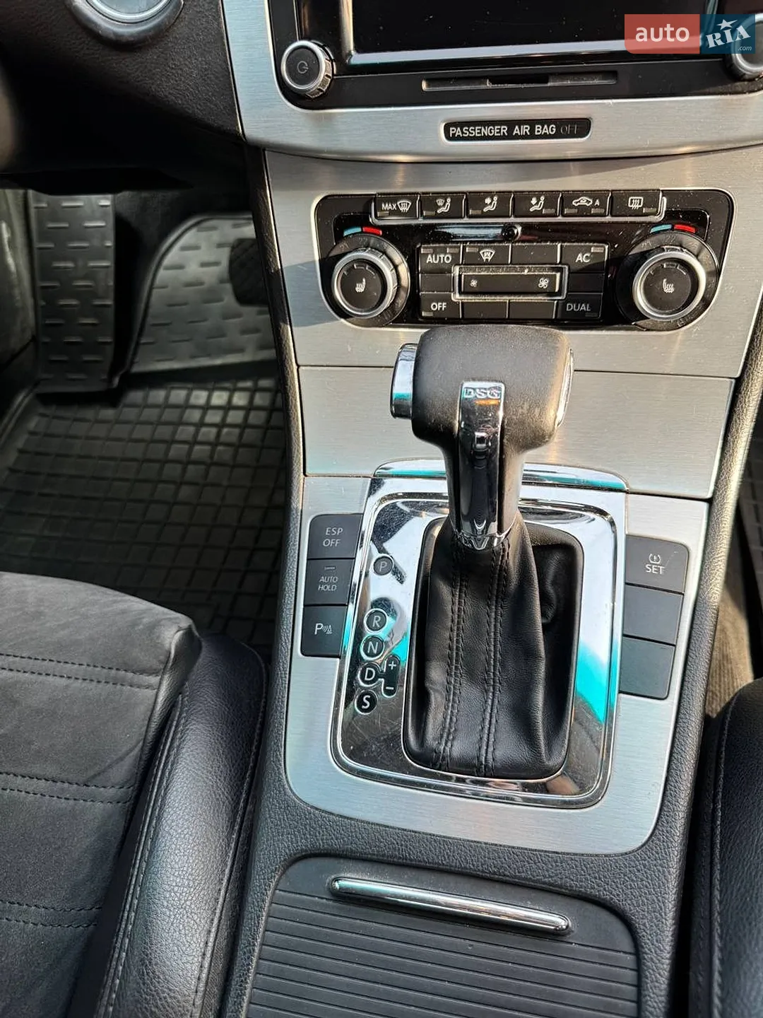 2010 Volkswagen Passat - мініатюра 12