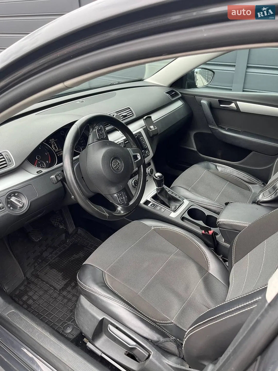 2012 Volkswagen Passat - мініатюра 14