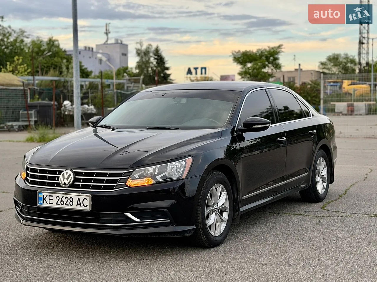 2016 Volkswagen Passat - мініатюра 9