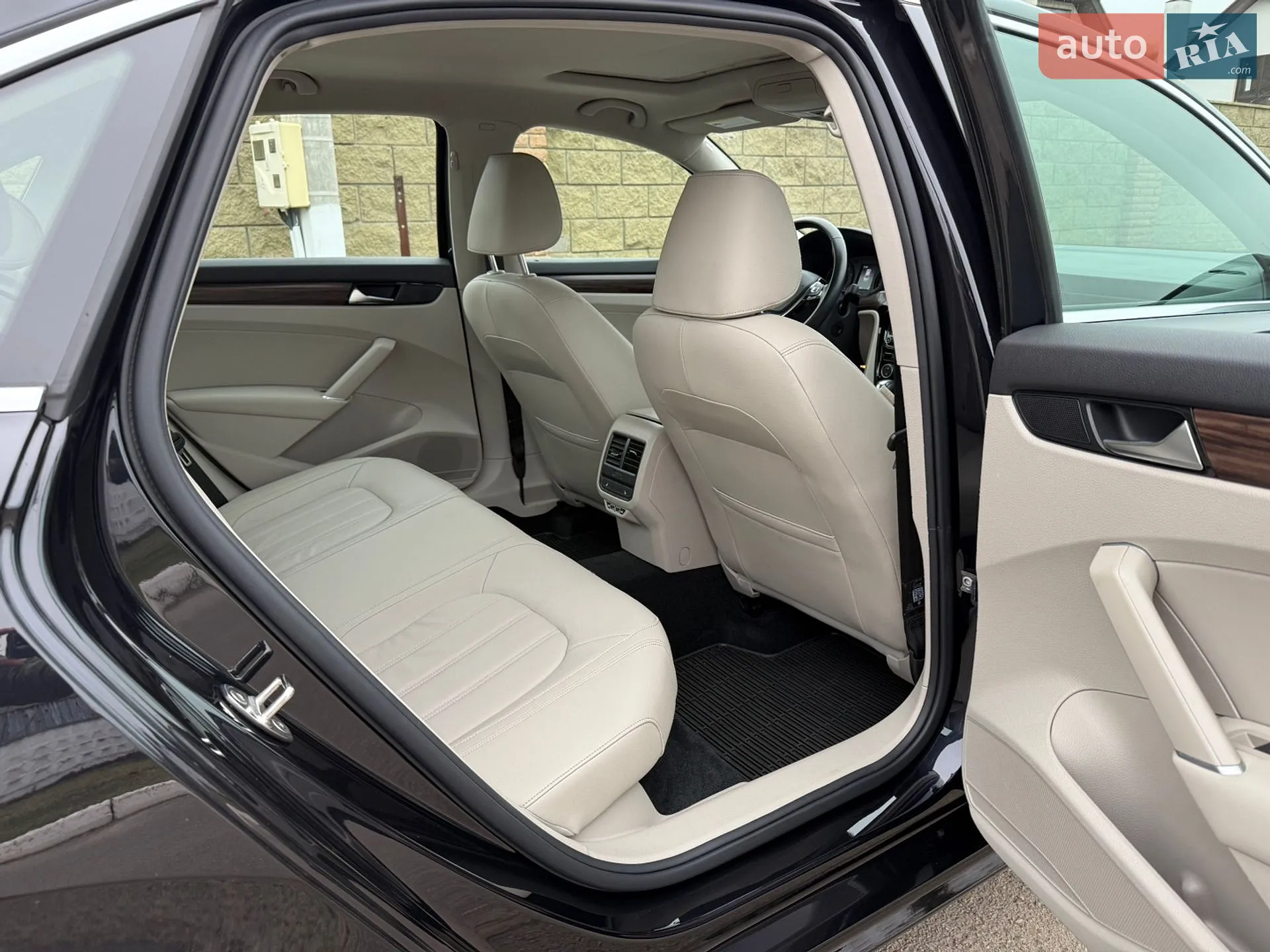 2020 Volkswagen Passat - мініатюра 32